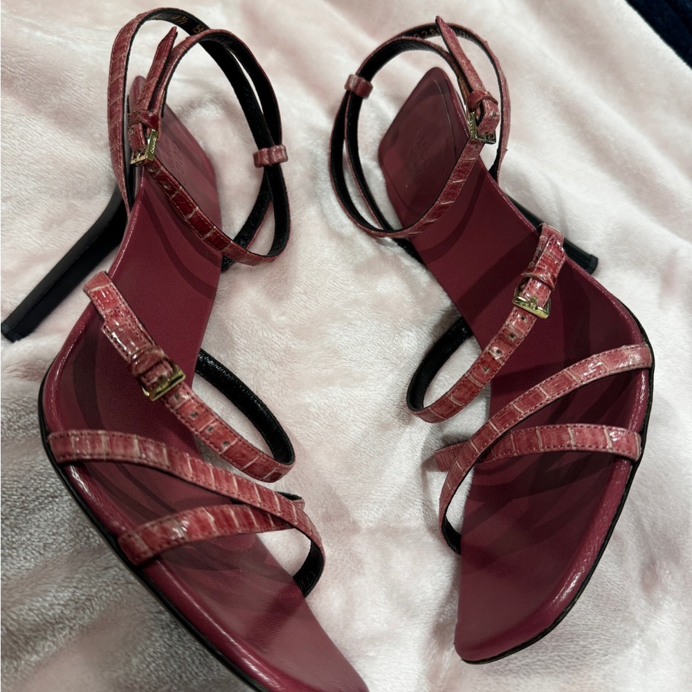 Gucci Pink Sandals Y2K
